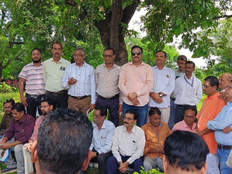 *CGTA के द्वारा b.ed ब्रिज कोर्स करने की गई मांग*