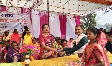 *ब्लॉक स्तरीय खेलकूद प्रतियोगिता के शुभारंभ में उपस्थिति रही जिला पंचायत अध्यक्ष*