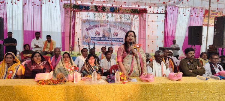 *जिला पंचायत अध्यक्ष रही चौकी ब्लॉक परिक्षेत्र पीपरखार व सोंनसाय टोला के गुहा राज जयंती के अवसर पर मौजूद*
