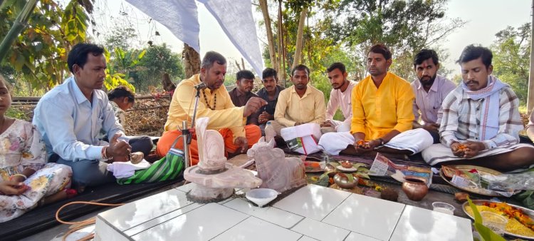 *ग्राम डुडेरा में तालाब किनारे शिवलिंग एवं नंदी स्थापना का कार्यक्रम हुआ संपन्न, 22 में 23 को होगा रामायण*