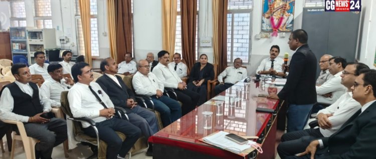 जिला विधिक सेवा प्राधिकरण बालोद द्वारा स्पेशल लोक अदालत के तैयारी के संबंध में लिया गया बैठक