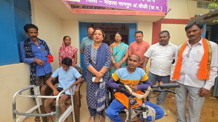 *दिव्यांग जनों को समाज कल्याण विभाग द्वारा जिला पंचायत अध्यक्ष ने दिलाई सहायता*